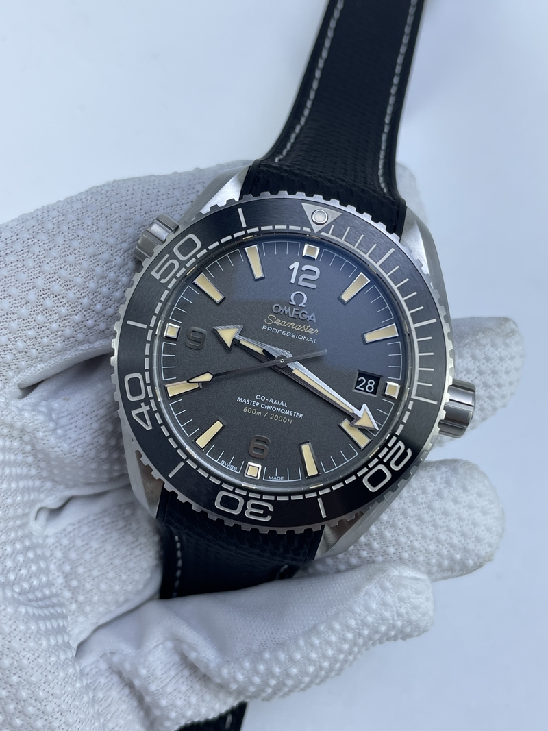(준비완료/특급배송)NO.3216/VS공장 오메가 씨마스터 플래닛오션 43.5미리 그레이